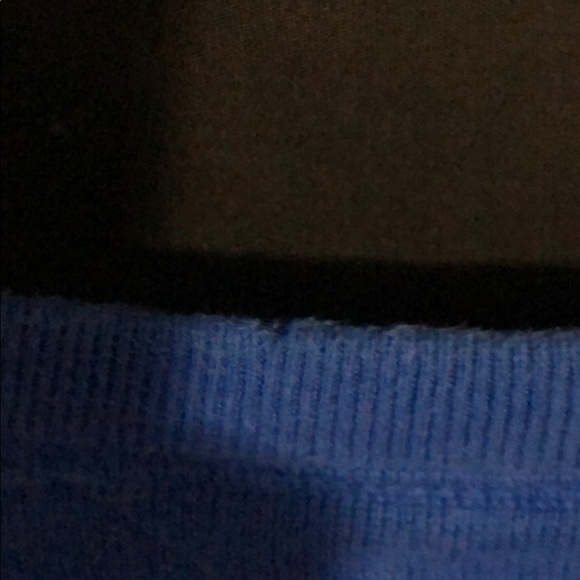 Sweater - Picture 4 of 4